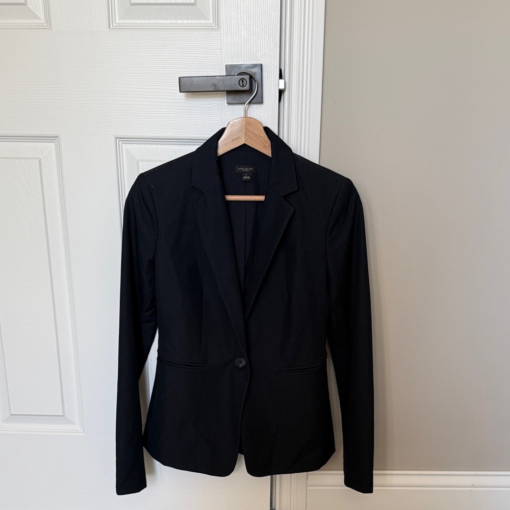 Ann Taylor Women's Dark Navy Blazer